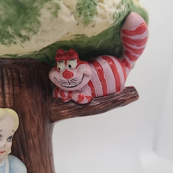Walt Disney Productions Porcelain Tree Alice in Wonderland 7.25" NO BOX - Picture 9 of 9